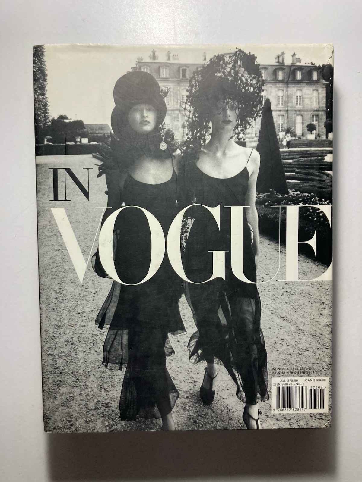“IN VOGUE : The Illustrated History of…” Norberto Angeletti & Alberto Olivia HC