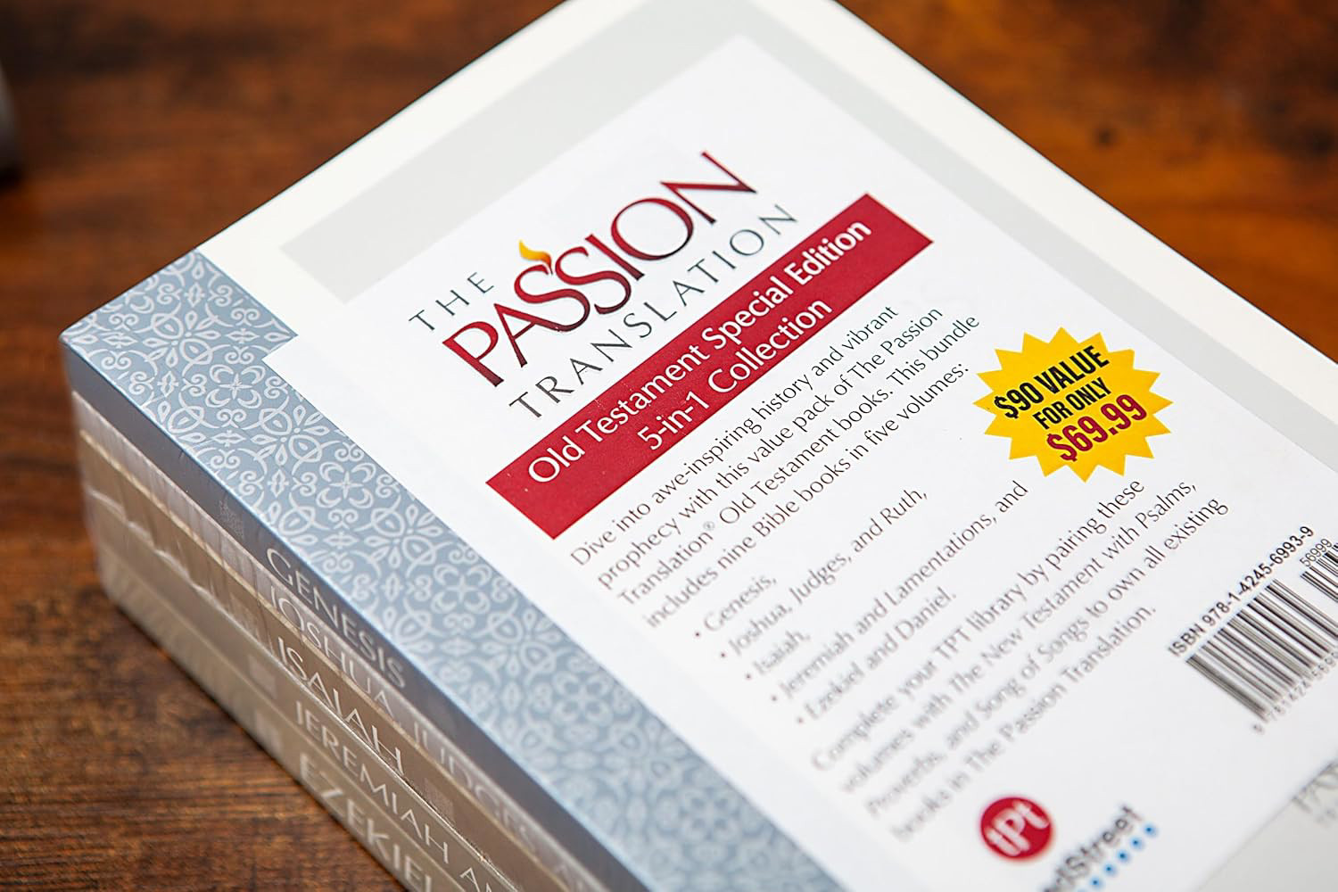 The Passion Translation Old Testament: 5-in-1 Easy-to-Read Bible Collection