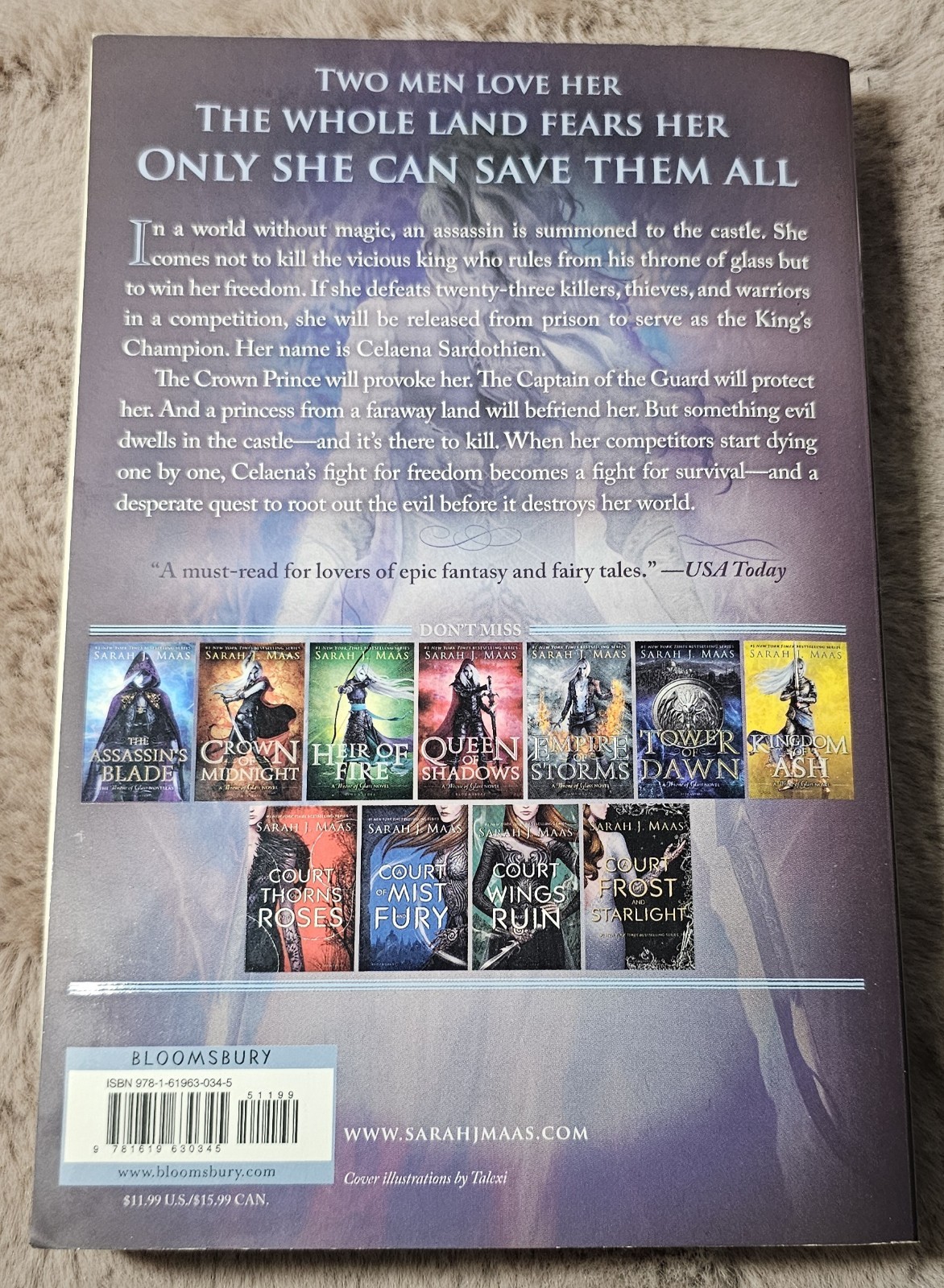 ​Throne of Glass Sarah J Maas Paperback Book 1 Bloomsbury