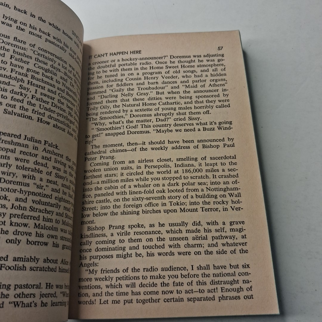 It Can’t Happen Here MMPB (1965) 4th Dell Printing
