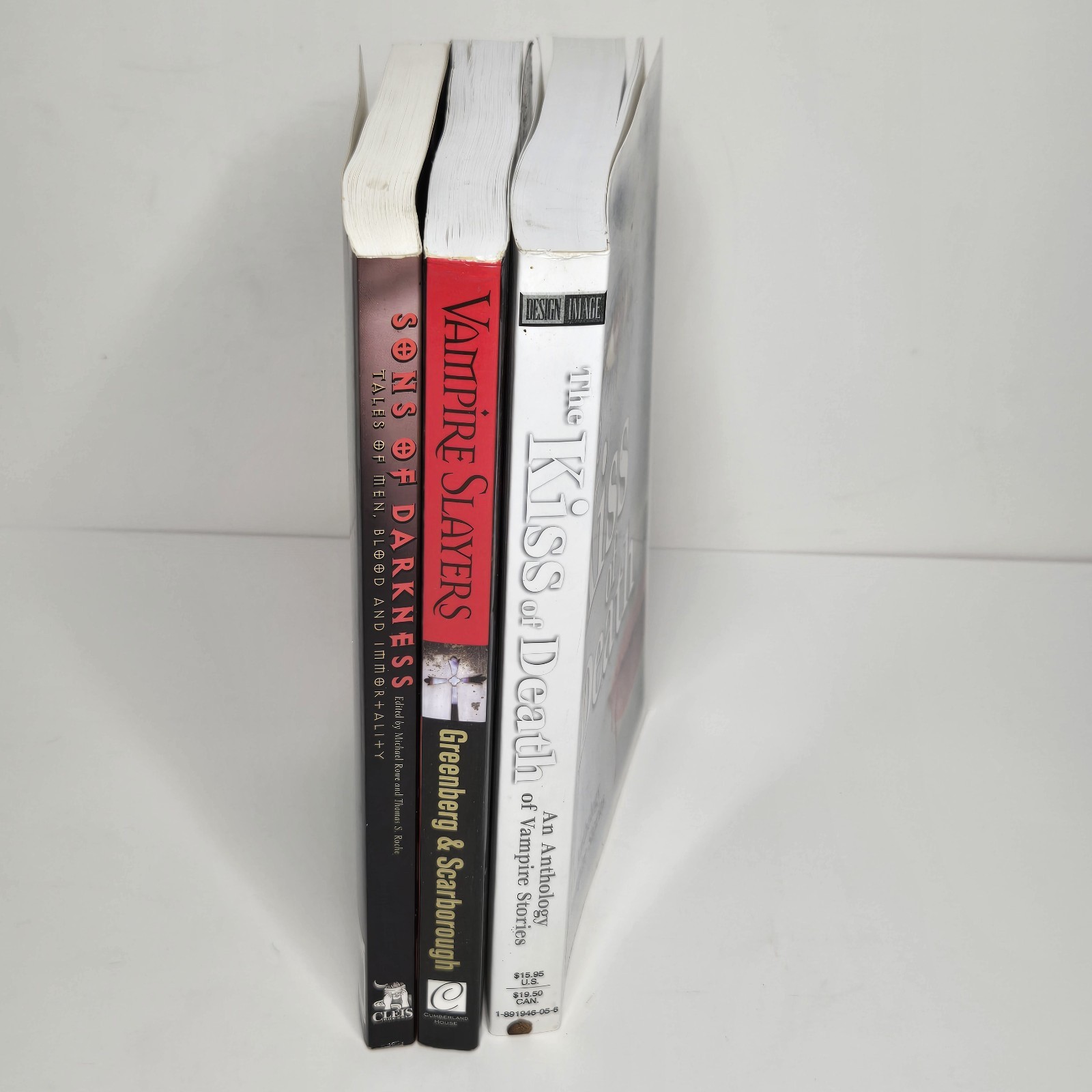 Lot Of 3 Vampire Anthology VTG PB Kiss Of Death/Vampire Slayers/Sons Of Darkness