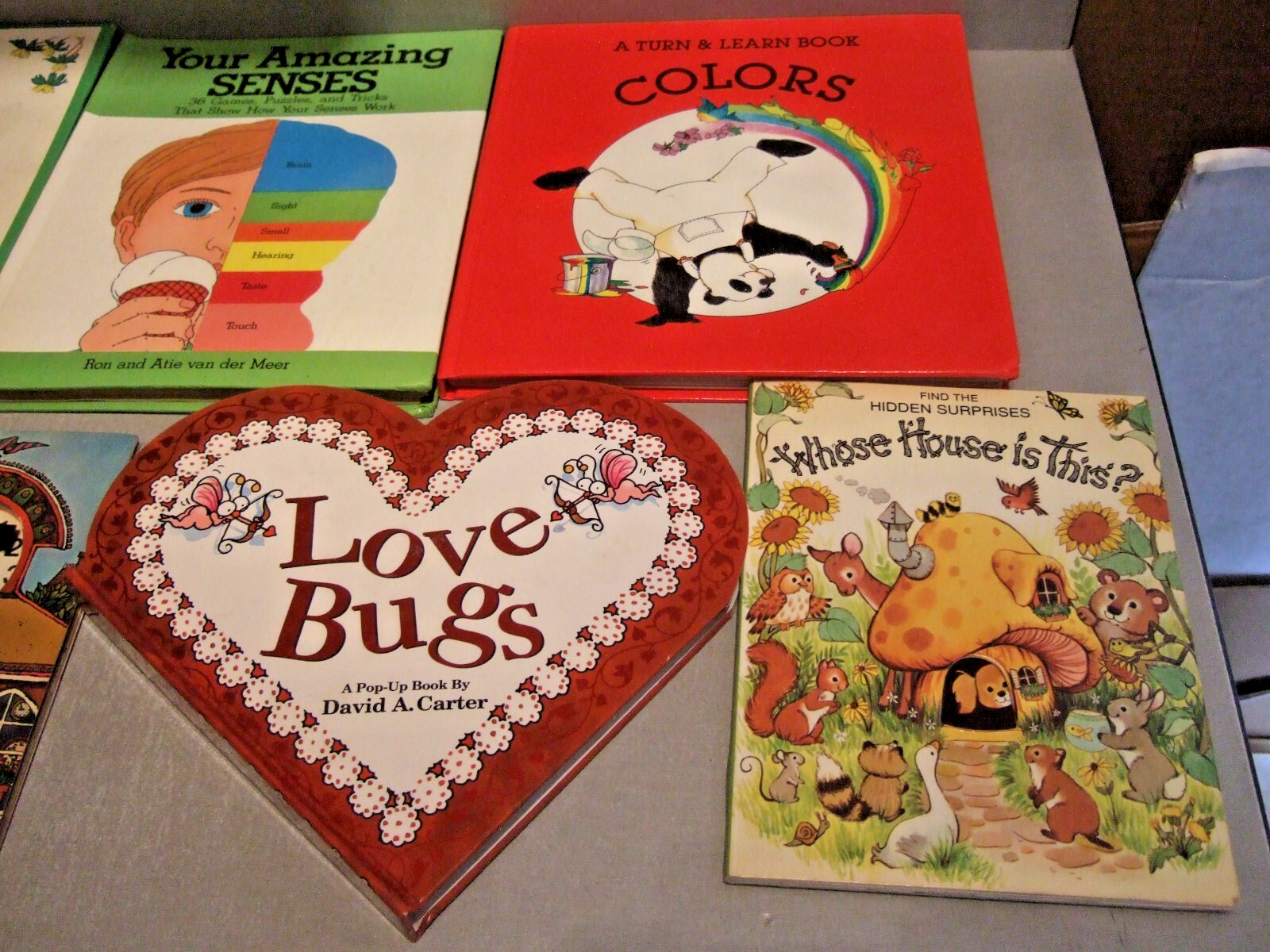 7 CHILDREN’S BOOKS LOVE BUGS, WHOSE HOUSE, AMAZING SENSES, CLOCK SHOP, 10 IN