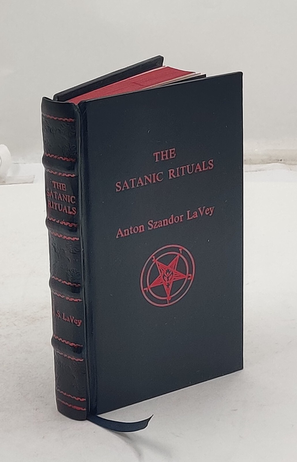 The Satanic Rituals: Companion to Satanic Bible by Anton La[Royal Leather Bound]