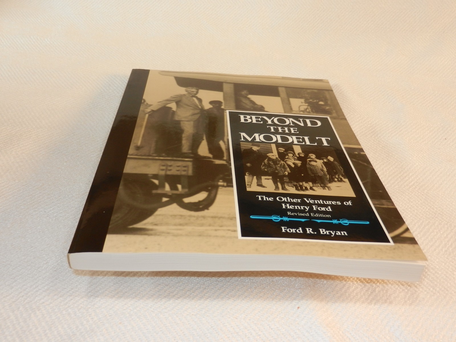 MICHIGAN “BEYOND THE MODEL T: THE OTHER VENTURES OF HENRY FORD” 200 Photos