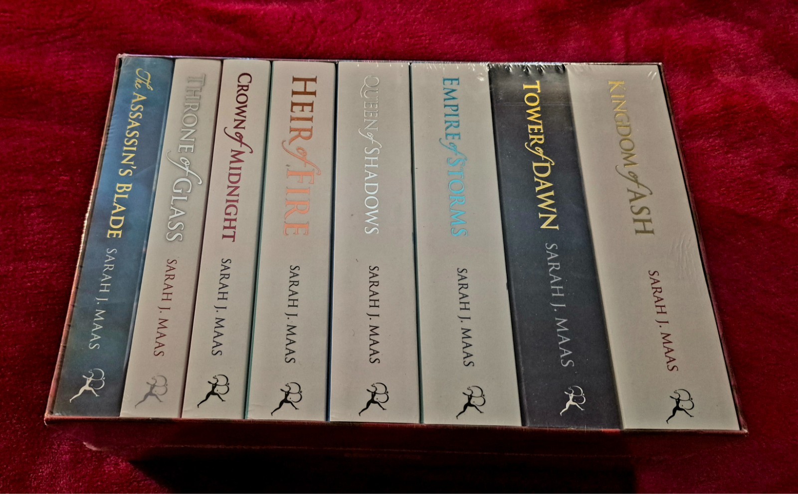 Throne of Glass Box Set Series SEALED White UK covers Books Sarah J Maas oop set