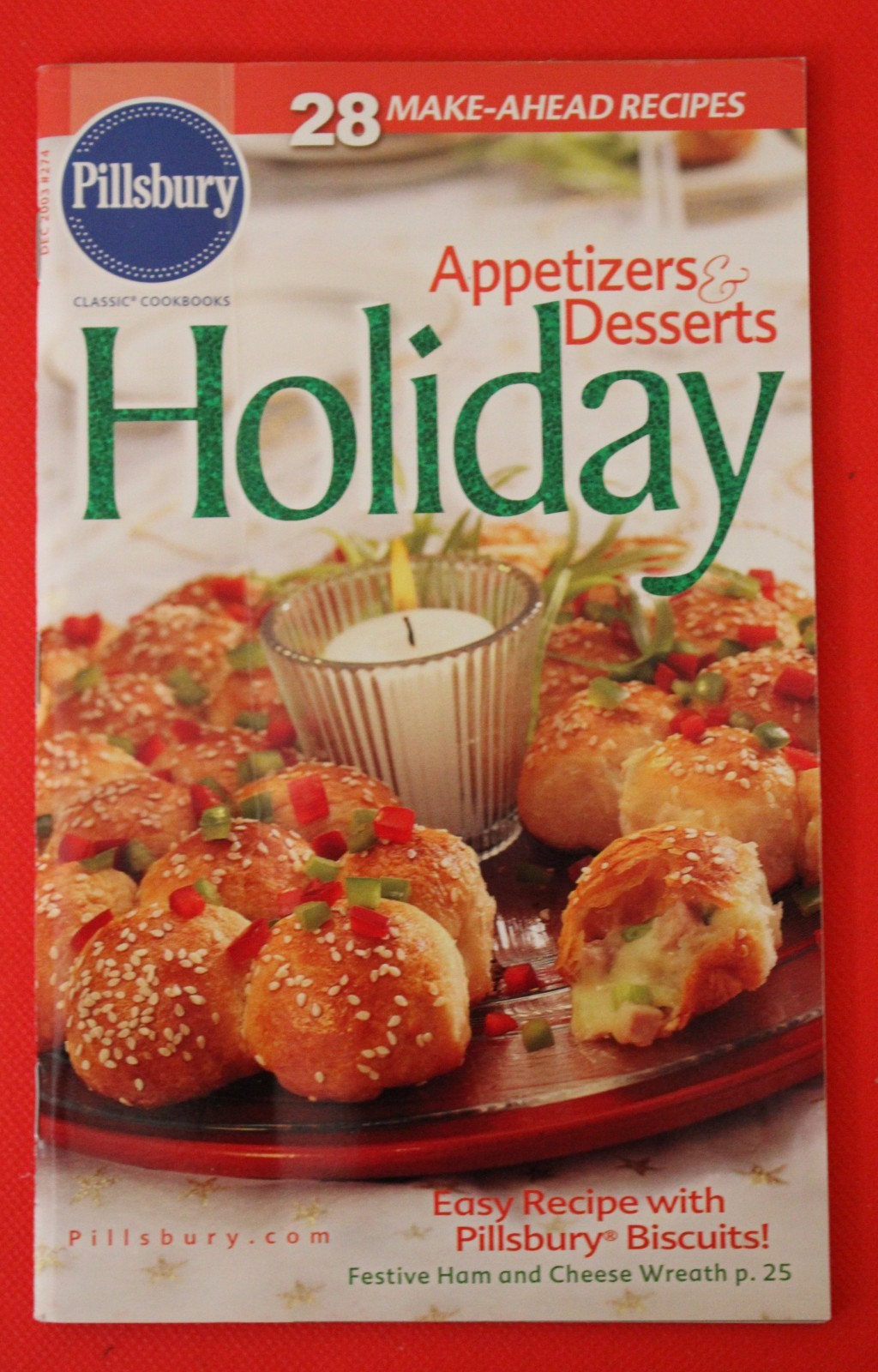 Pillsbury Cookbook Booklets AND a Hard to Find Slip Cover – Holiday Cooking