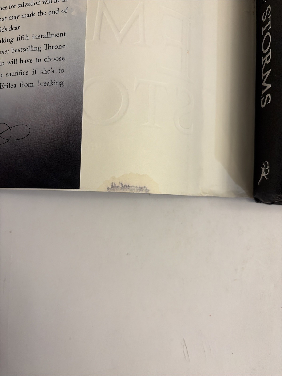 EMPIRE OF STORMS. Sarah J Maas