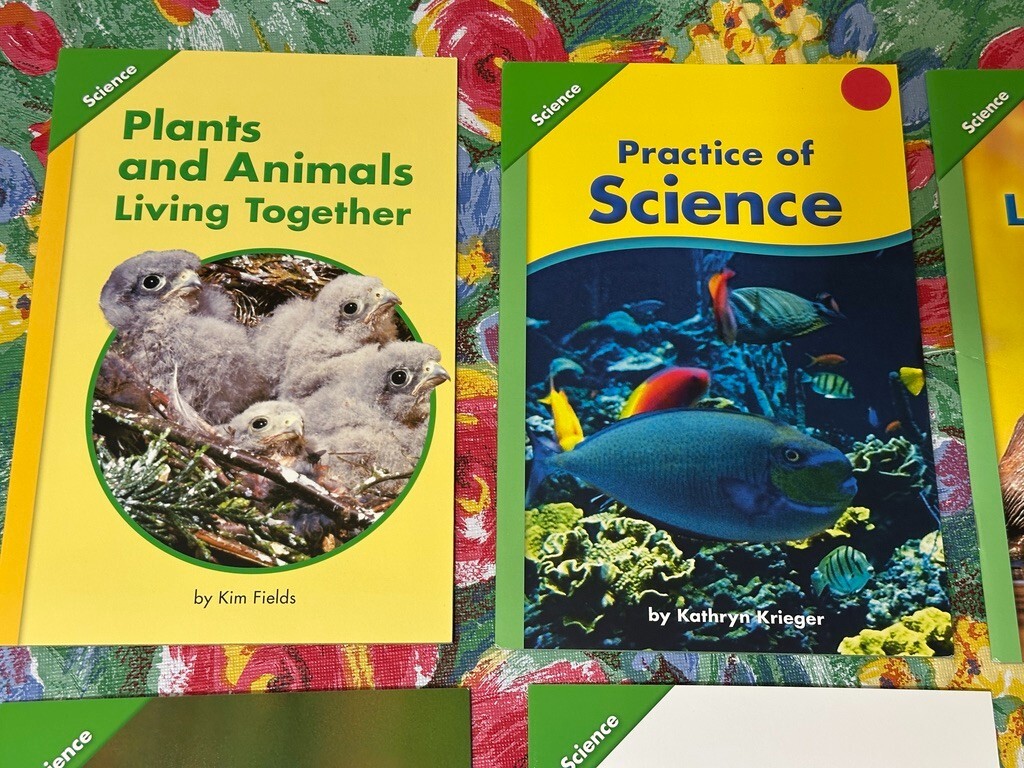 Lot 35 Interactive SCIENCE K-1 DK ELL Reading Support Readers Homeschool Lvl K-1