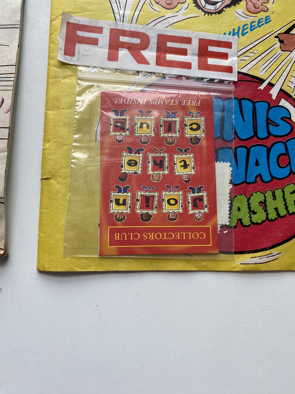 Vintage Beano Comic Book Dennis the Menace 1997 1998 #2901 2928 2860 2916 2890