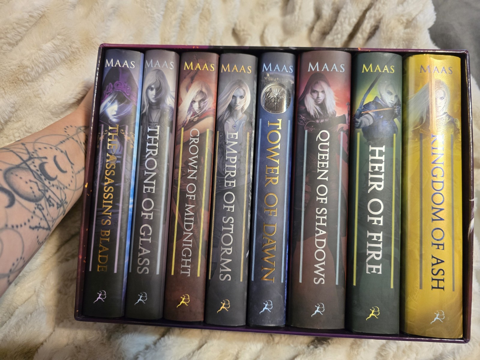 Throne Of Glass Box Set, Hardcover Out Of Print Dust Jackets, Sarah J MAAS