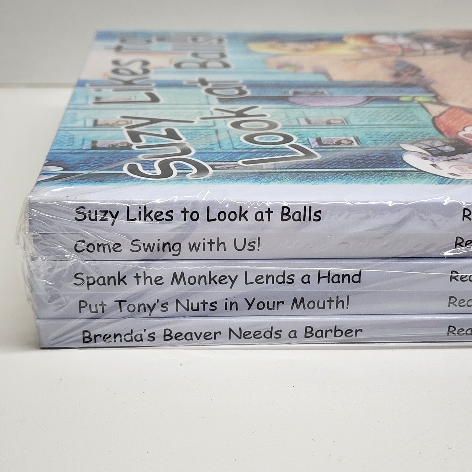 Reach Around Books Season One (Complete With Cover 5 Books 2016) VGC Beaver
