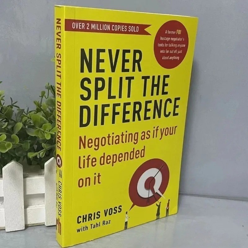 Never Split the Difference By Chris Voss Brand New Paperback – Free Shipping USA