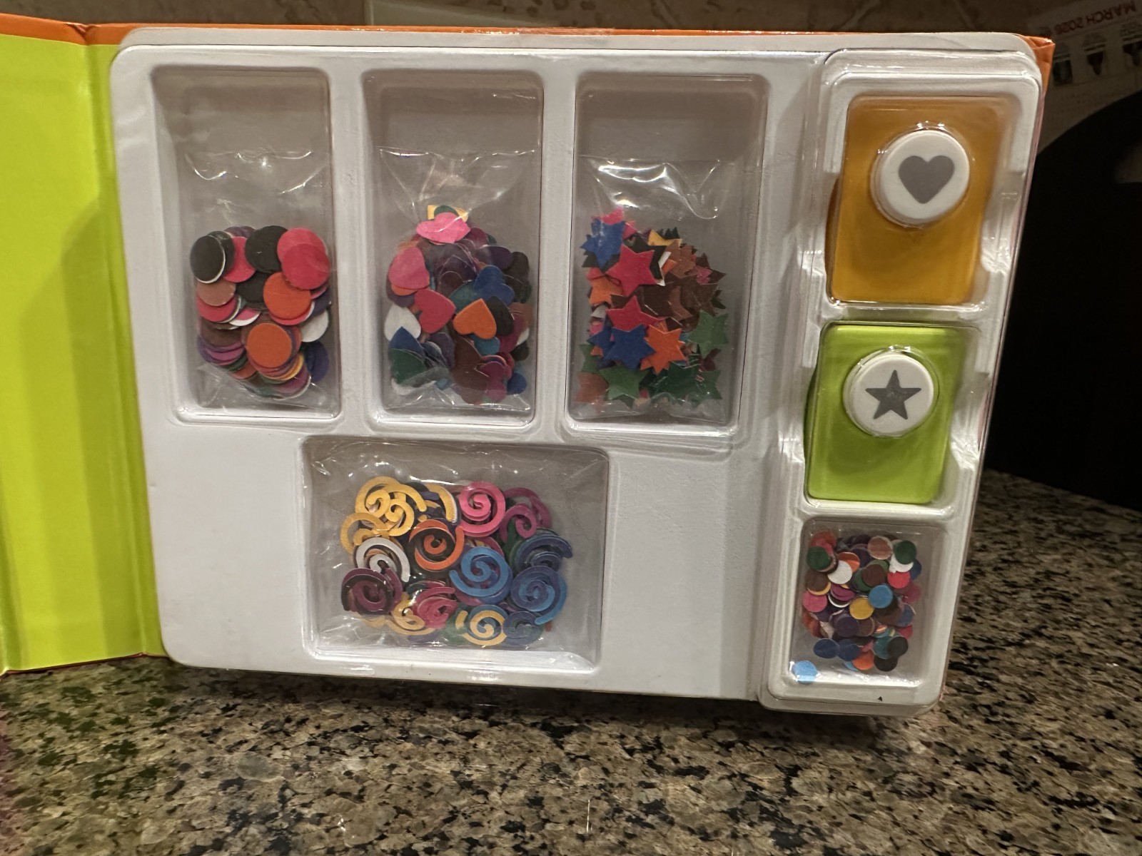American Girl – Craft Book Lot – Doodle Studio & Paper Punch Art – Kids Gift Set