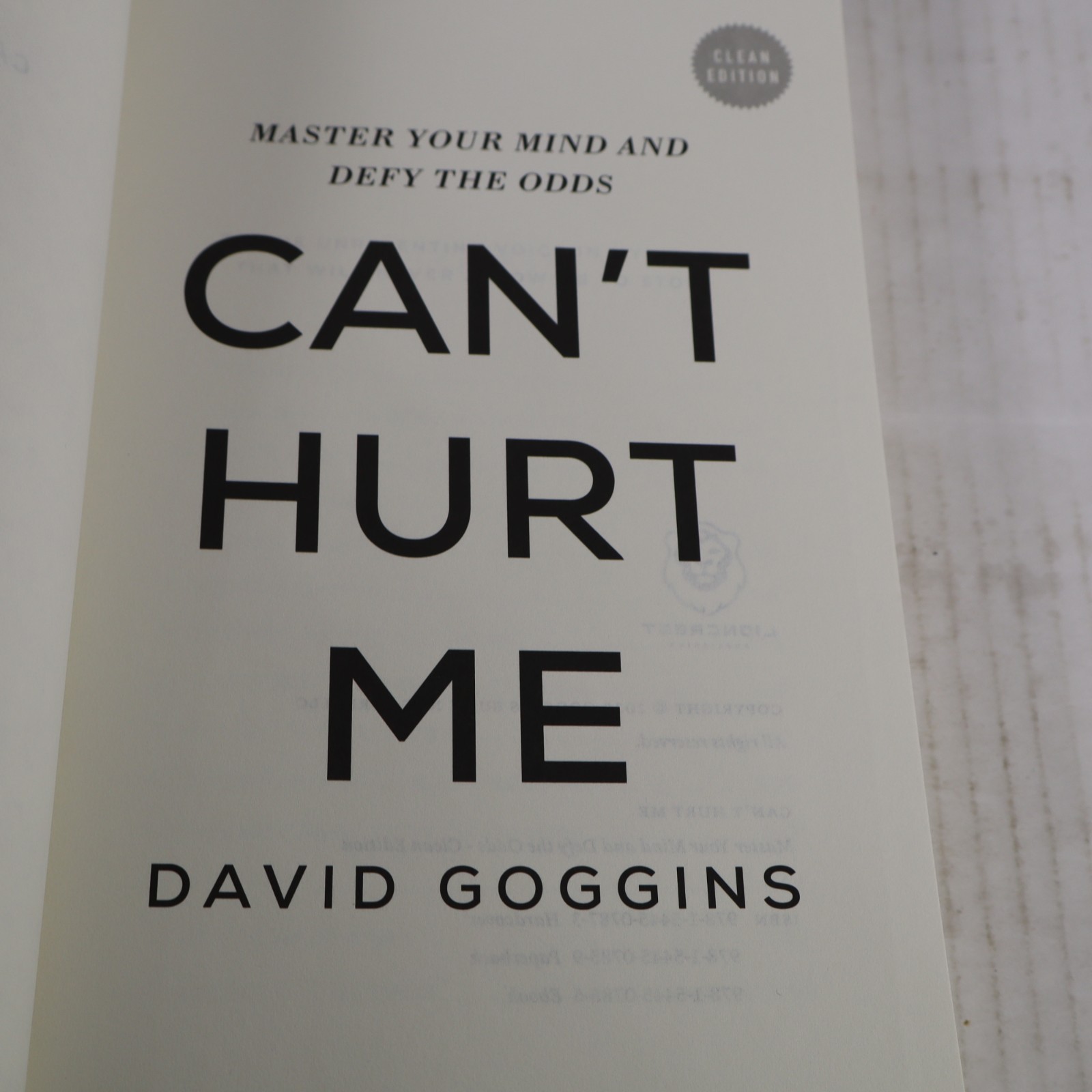 Can’t Hurt Me Master Your Mind and Defy the Odds Clean Edition – David Goggins