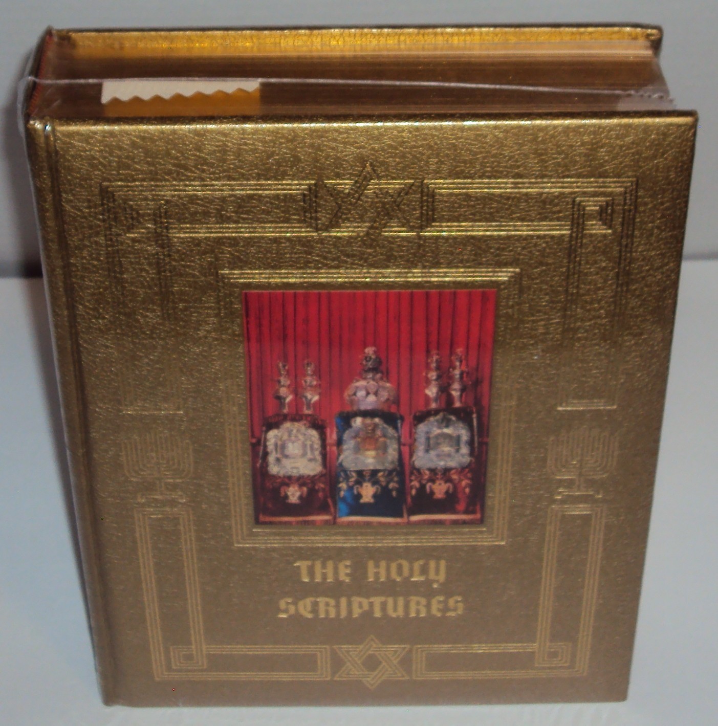 The Holy Scriptures Jewish Family Bible Masoretic Text Menorah Press Gold Sealed