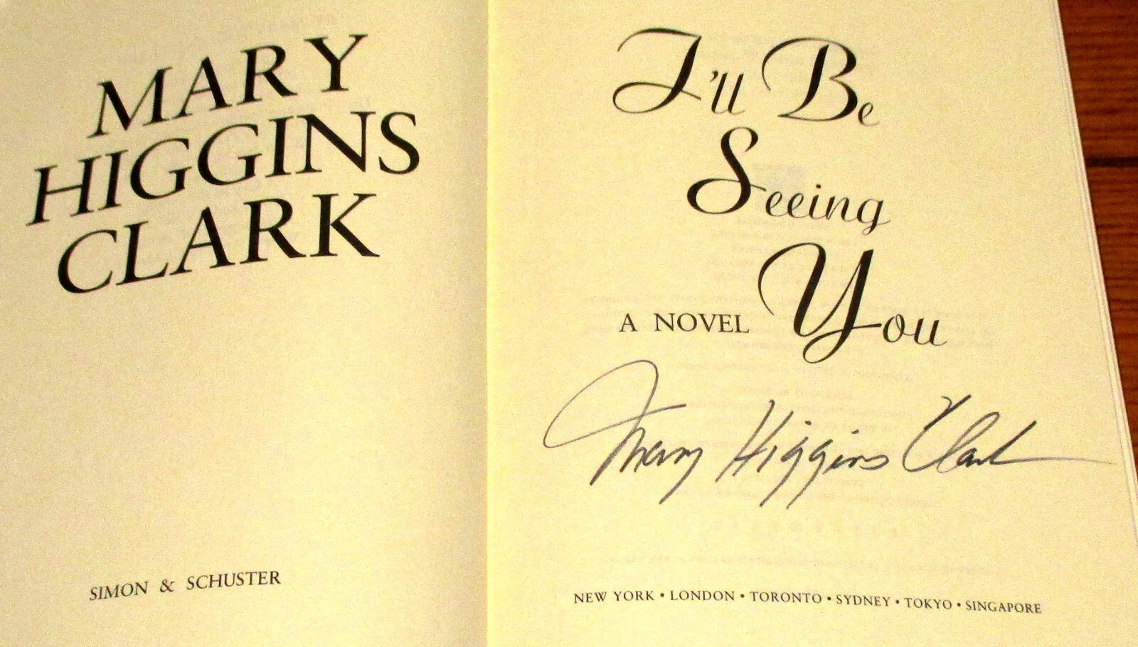 1993 I’ll Be Seeing You” SIGNED COPY by Mary Higgins Clark H/C D/J 317 Pages