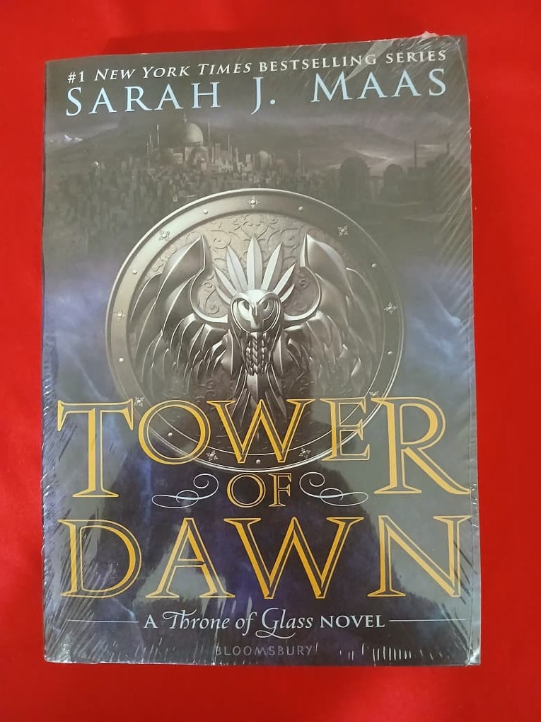 Throne Of Glass 8 Book Set By Sarah J Maas (Paperback English Book Soft Cover)