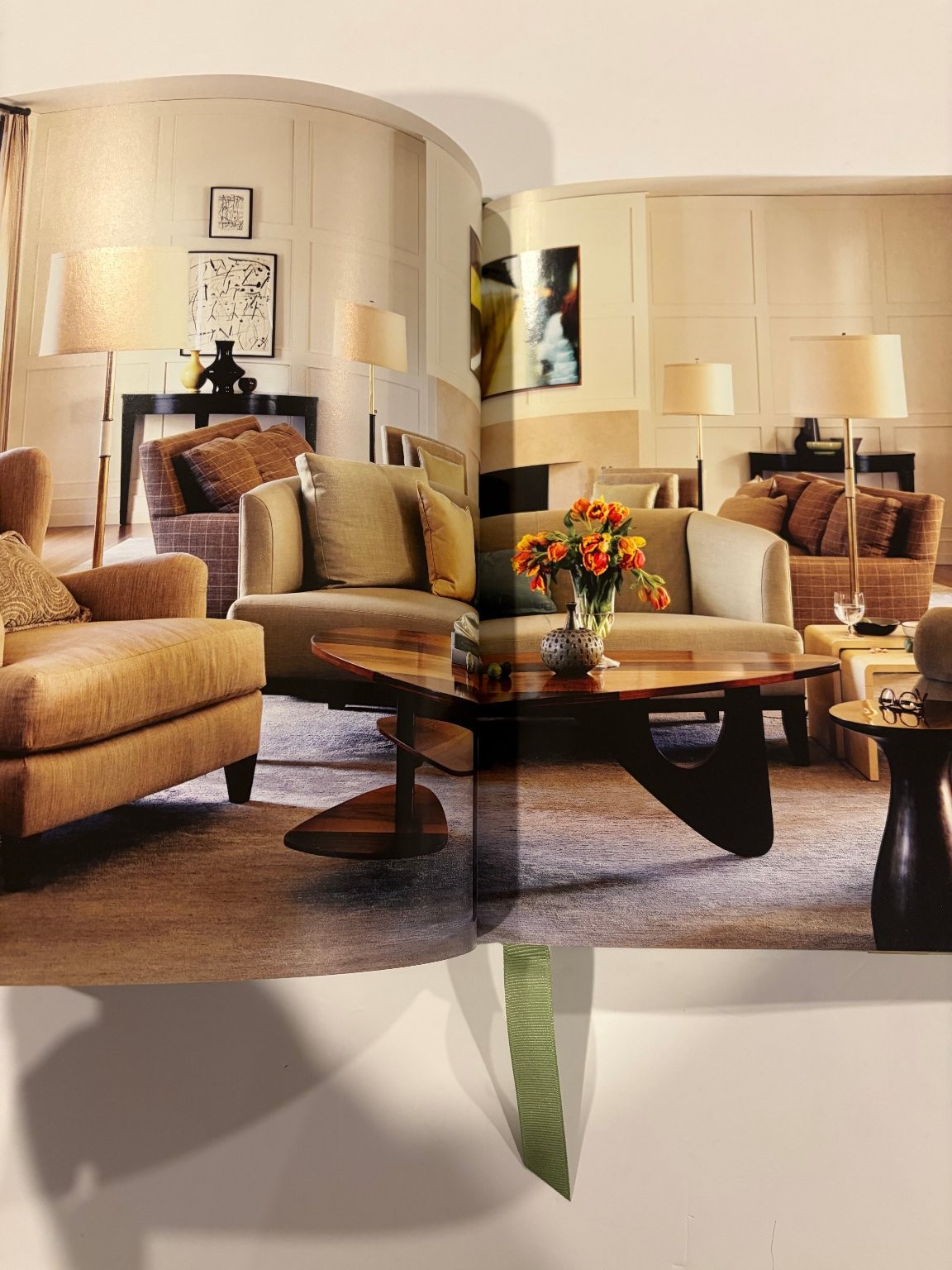 Barbara Barry Around Beauty 2012 First Edition Signed Interior Design Rizzoli