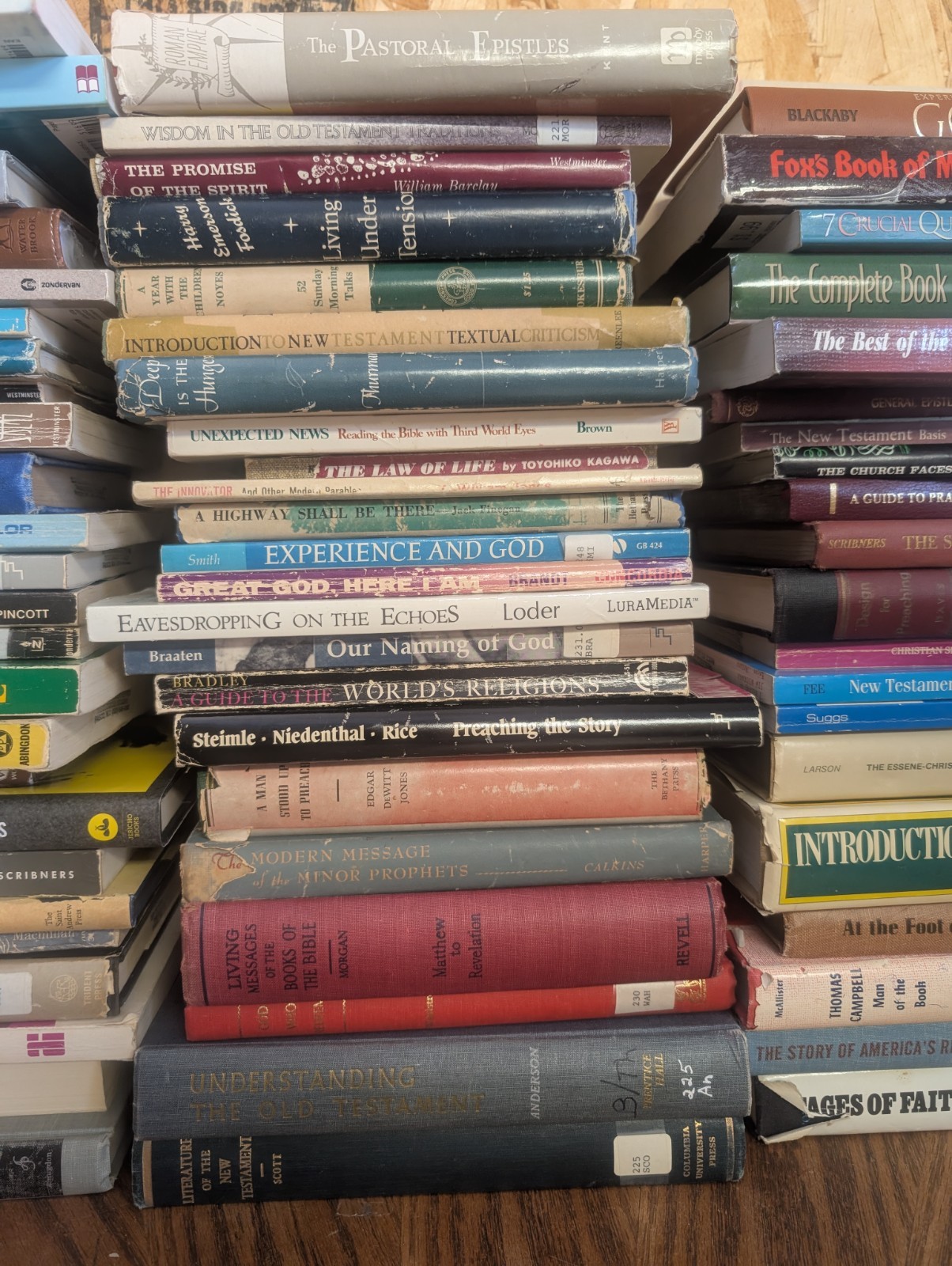 VINTAGE Lot of 5 Pounds Christian Prayer Bible Jesus Theology Pray Books RANDOM