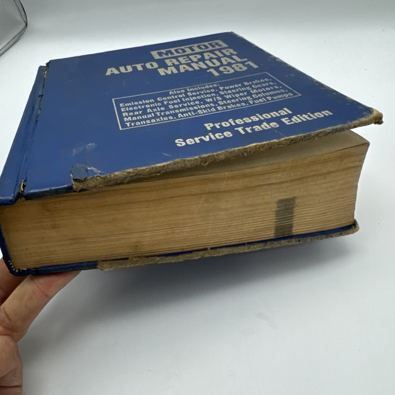 Motor Auto Repair Manual 1981 44th Edition Professional Service Trade Ed