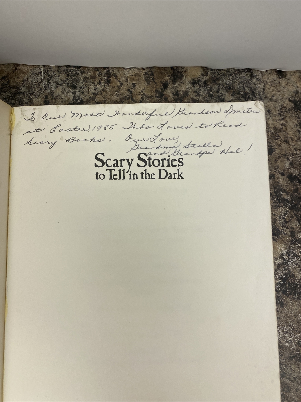 Scary Stories to Tell in the Dark Alvin Schwartz Softcover 1981 6th Printing