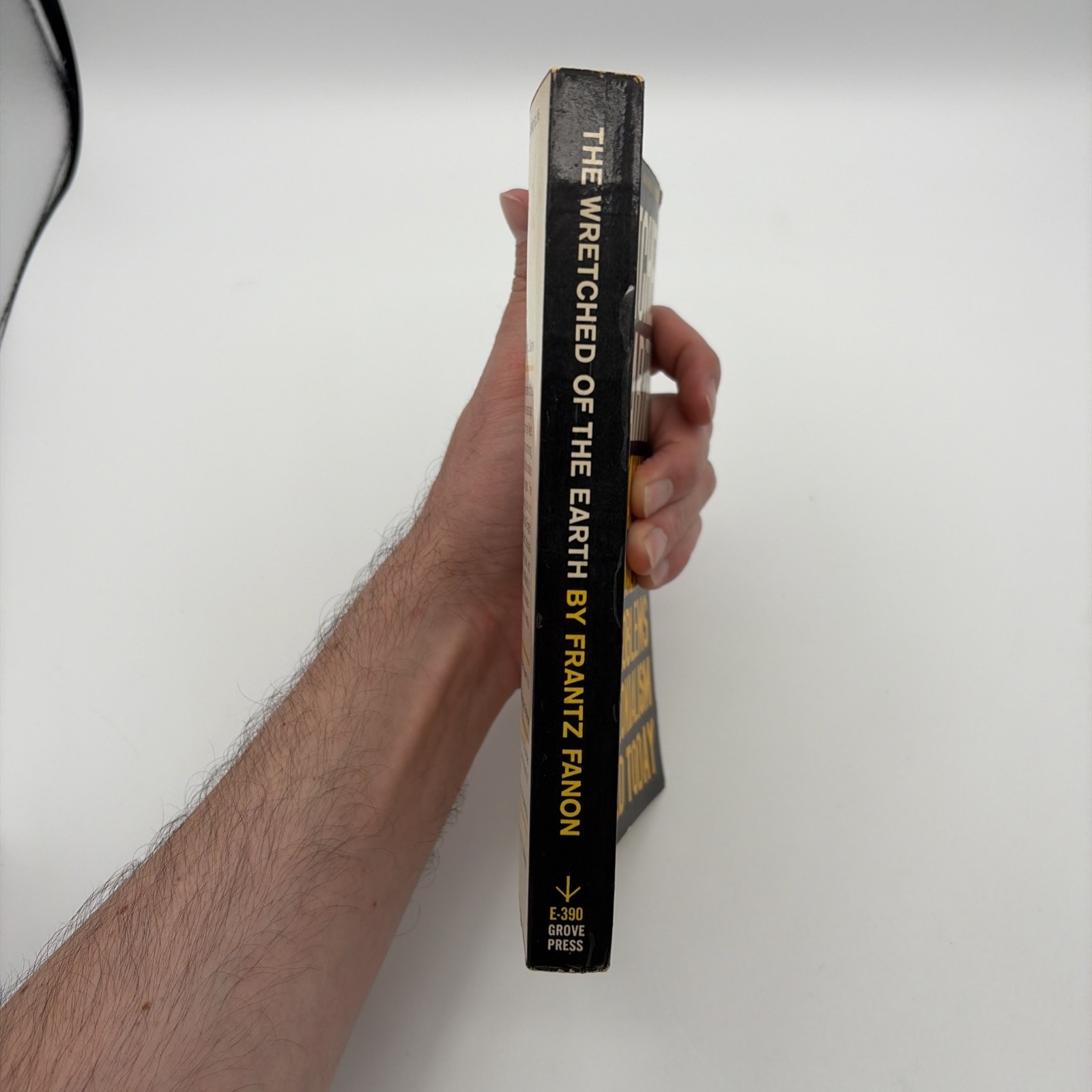 WRETCHED OF EARTH By Frantz Fanon First Evergreen Edition 1966