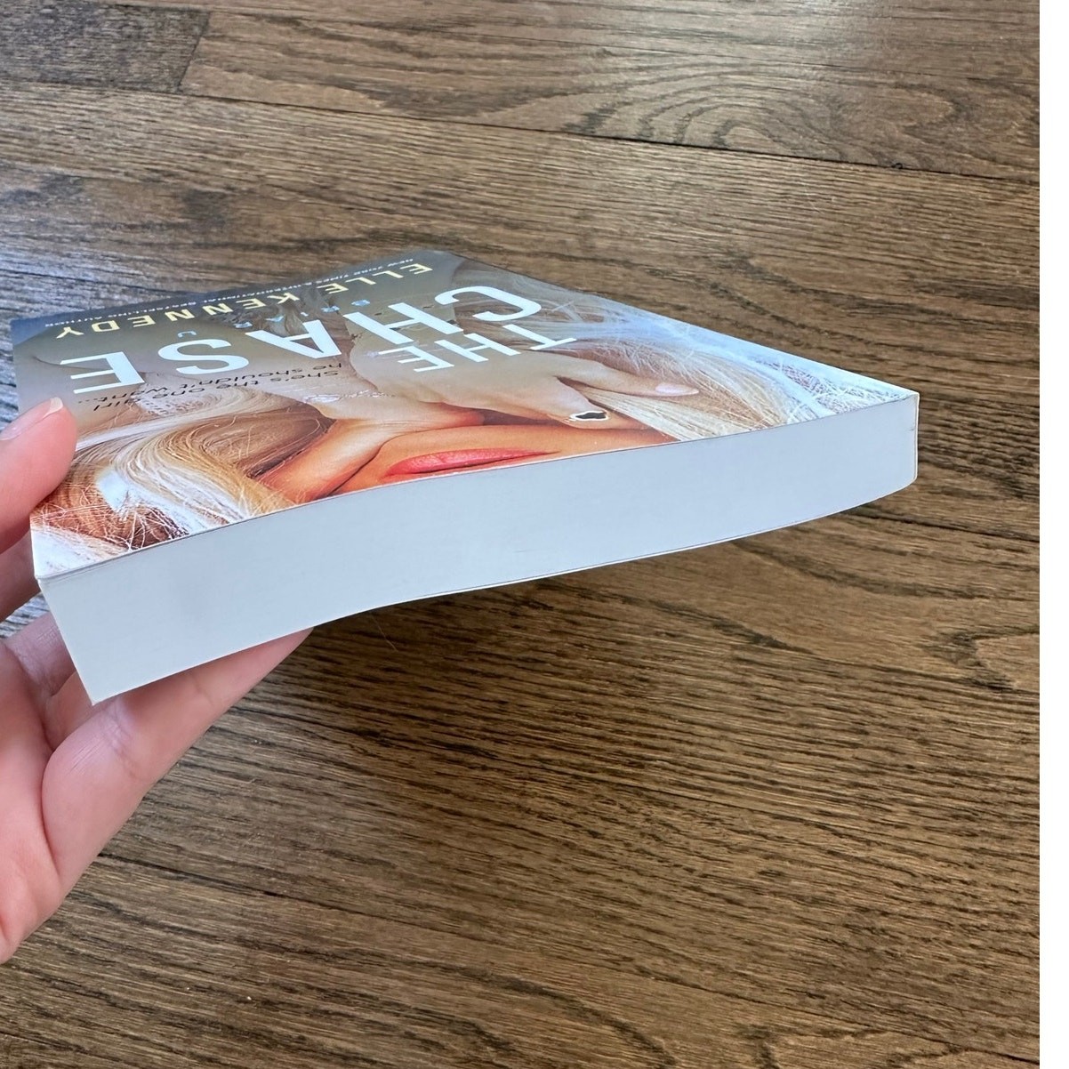 The Chase By Elle Kennedy Oop Indie Paperback
