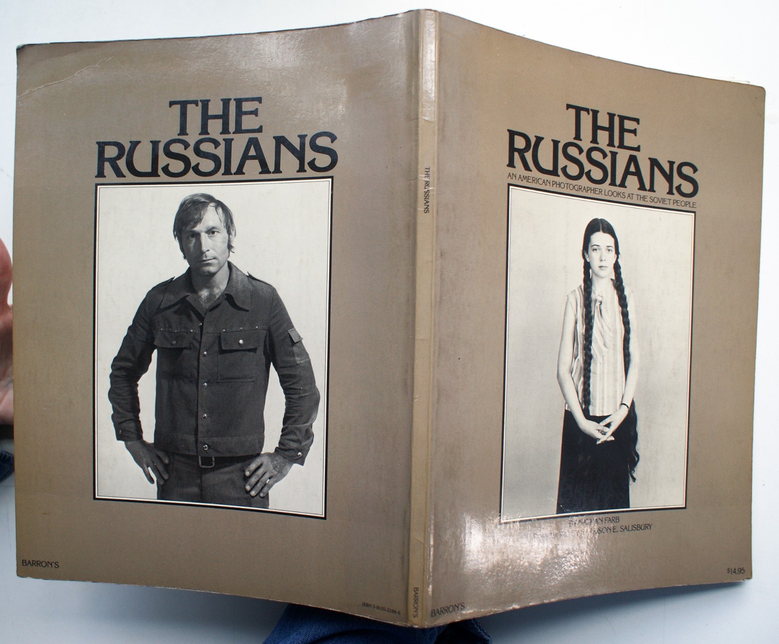 THE RUSSIANS by Nathan Farb 1st Ed 1st Printing 1980 PB [317]