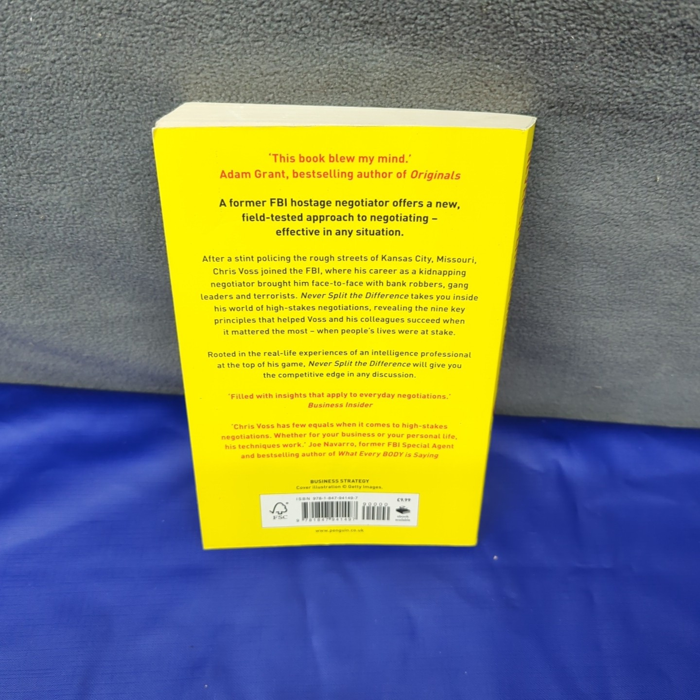 Never Split the Difference Negotiating as if your Life Depended…Paperback Book