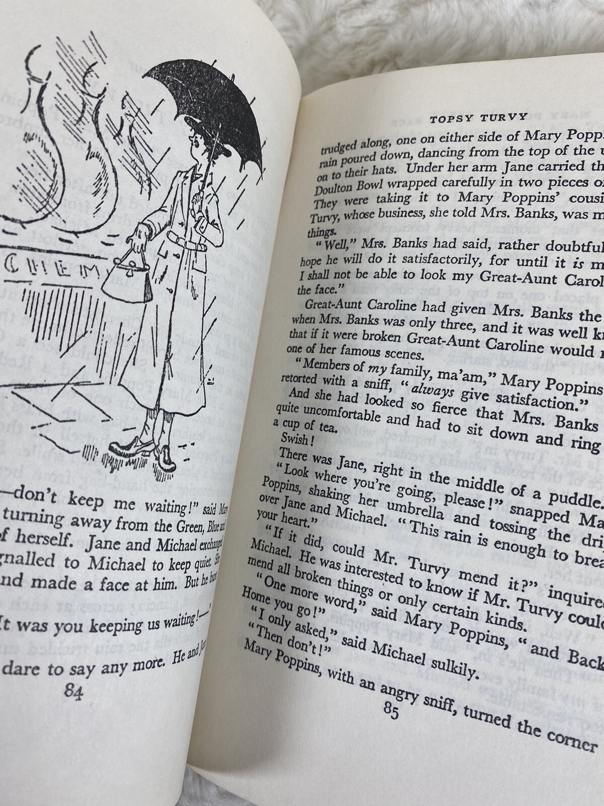 Mary Poppins Comes Back, P.J. Travers 1965, Vintage Beloved Book W/ Dust Cover
