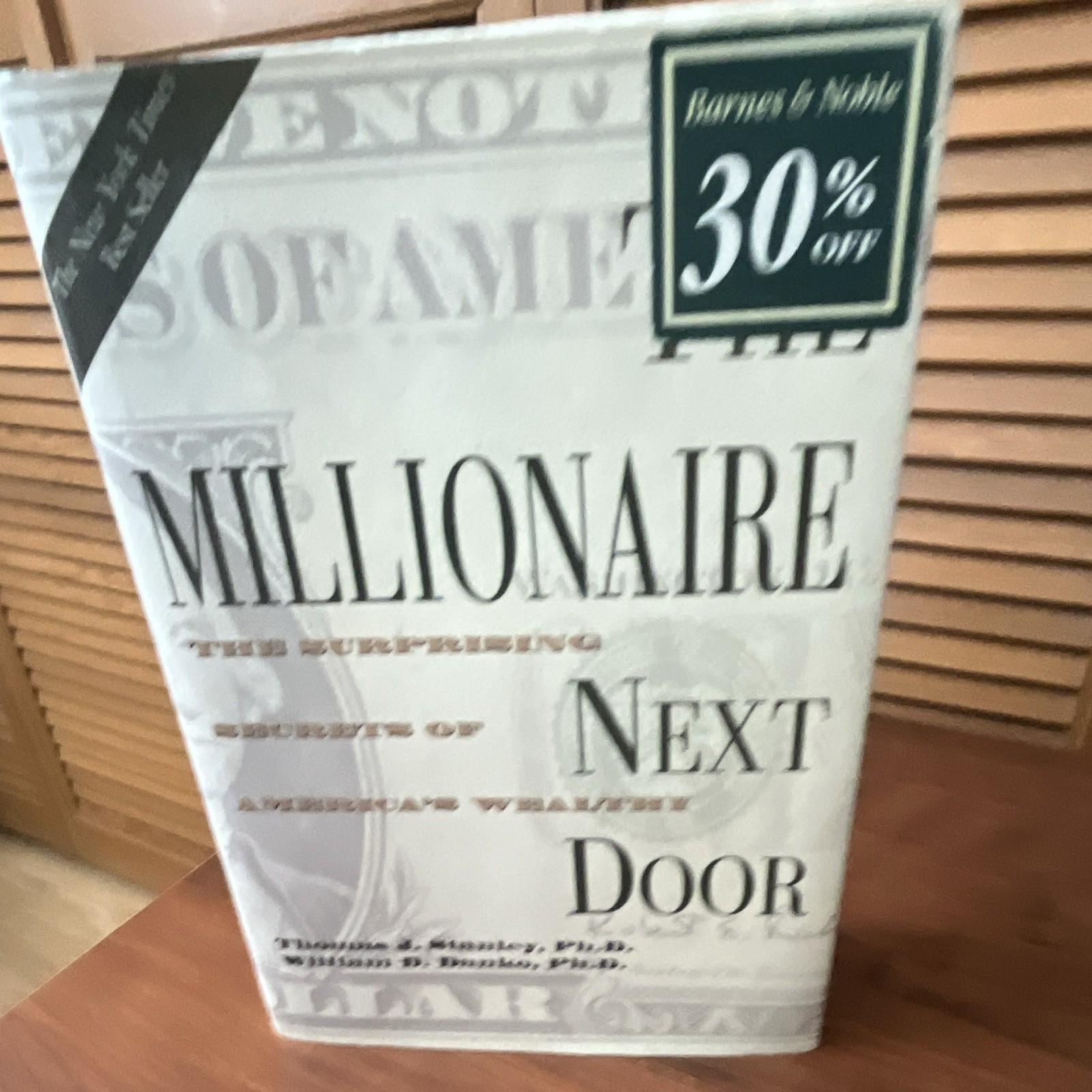 Thomas J. Stanley & William D. Danko The Millionaire Next Door PB English