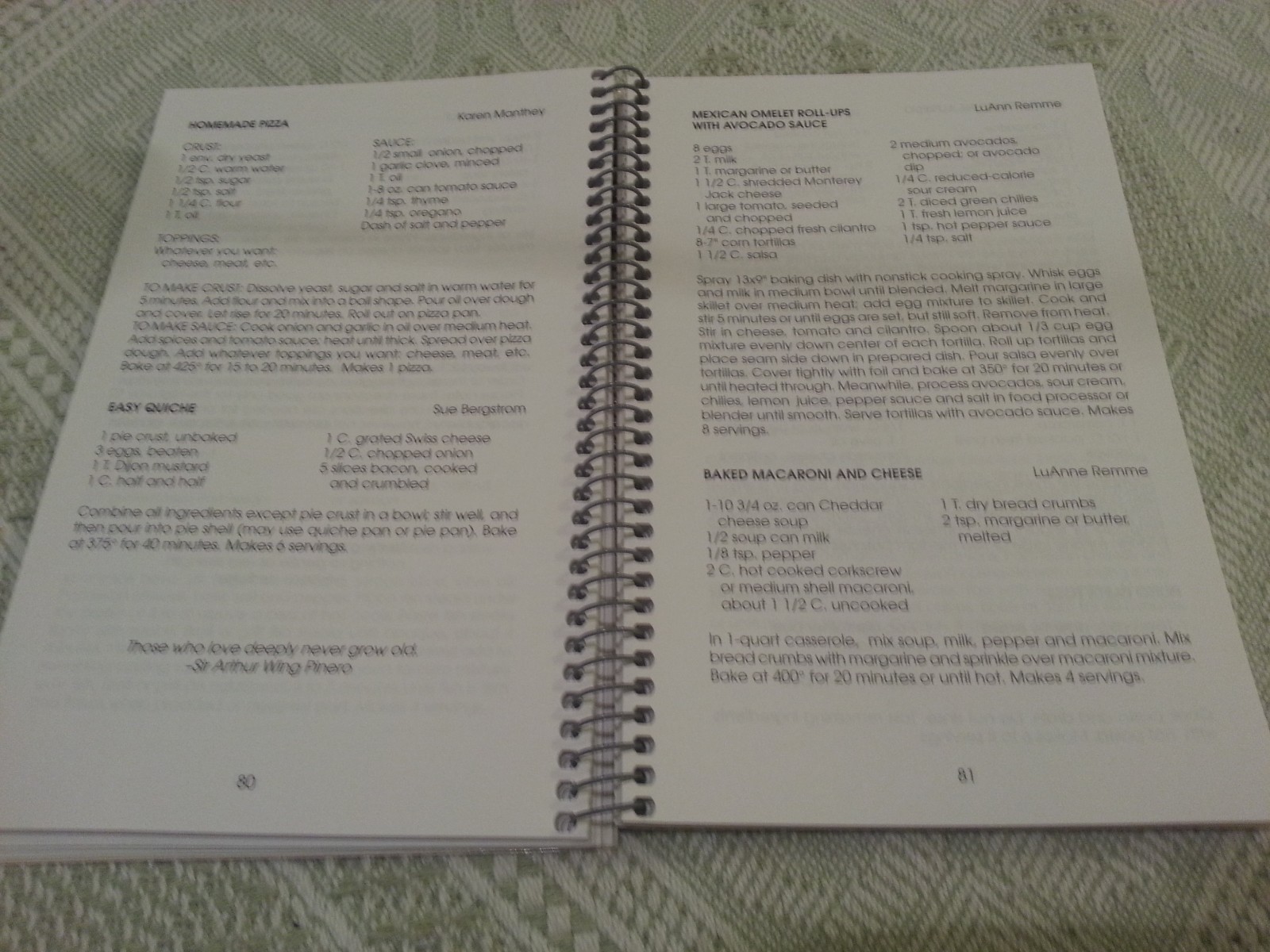 RECIPES THAT KICK! Cookbook 126 pages ROCHESTER, MN Century High Girls Soccer