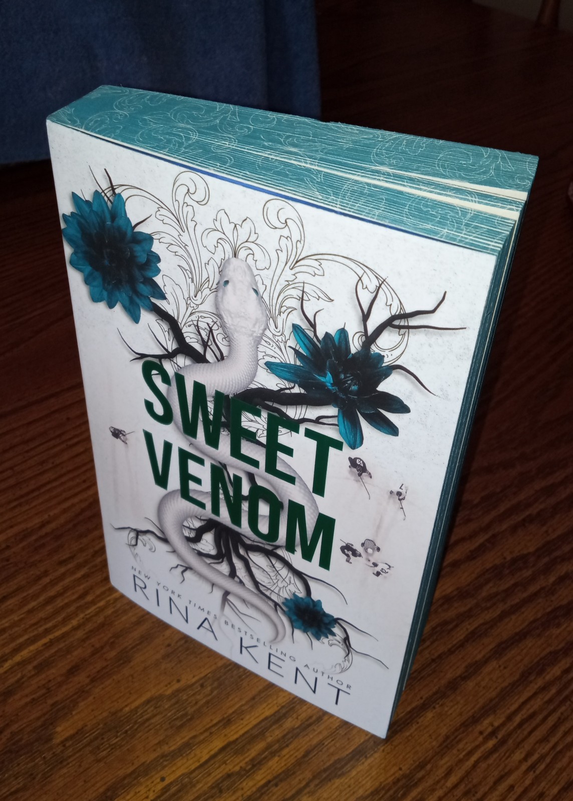 Sweet Venom Deluxe Edition (Vipers #2) Rina Kent, Paperback, Like New, Free Ship