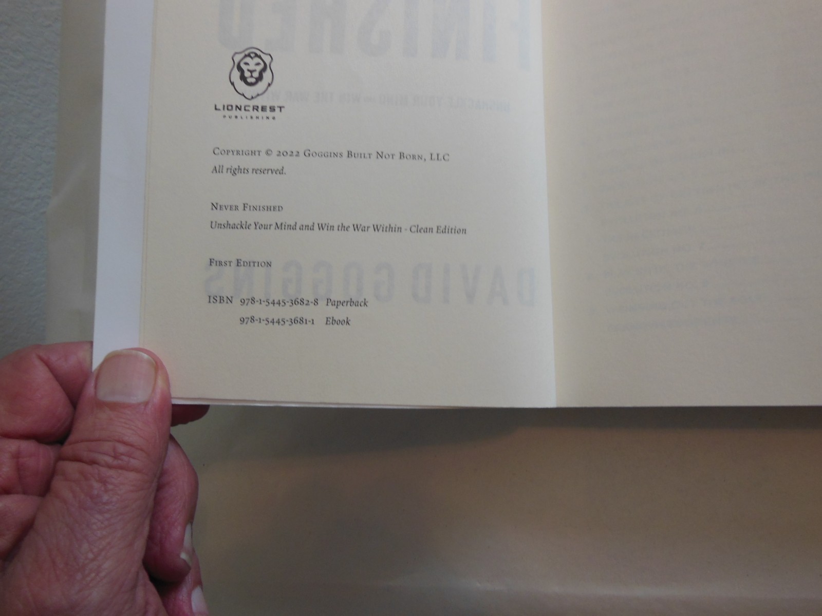 Never Finished: Unshackle Your Mind and Win the War Within by David Goggins-2022