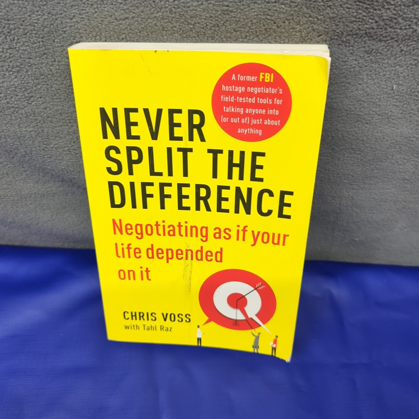 Never Split the Difference Negotiating as if your Life Depended…Paperback Book