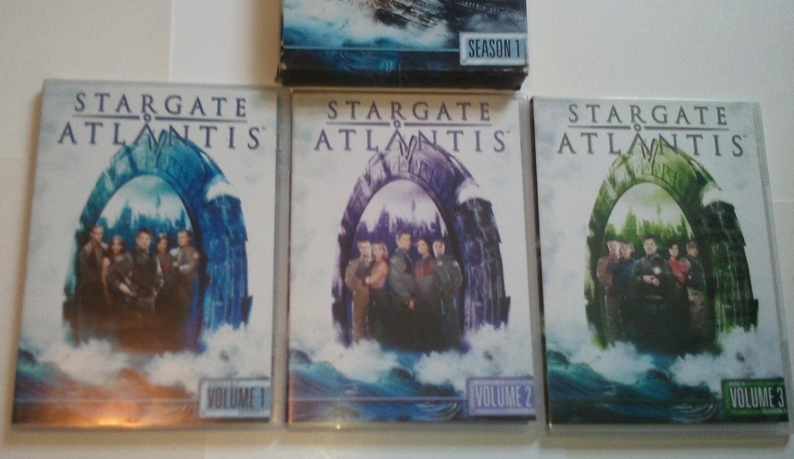 Stargate Atlantis Season One Box Set 5 Discs DVD Set Dolby Digital