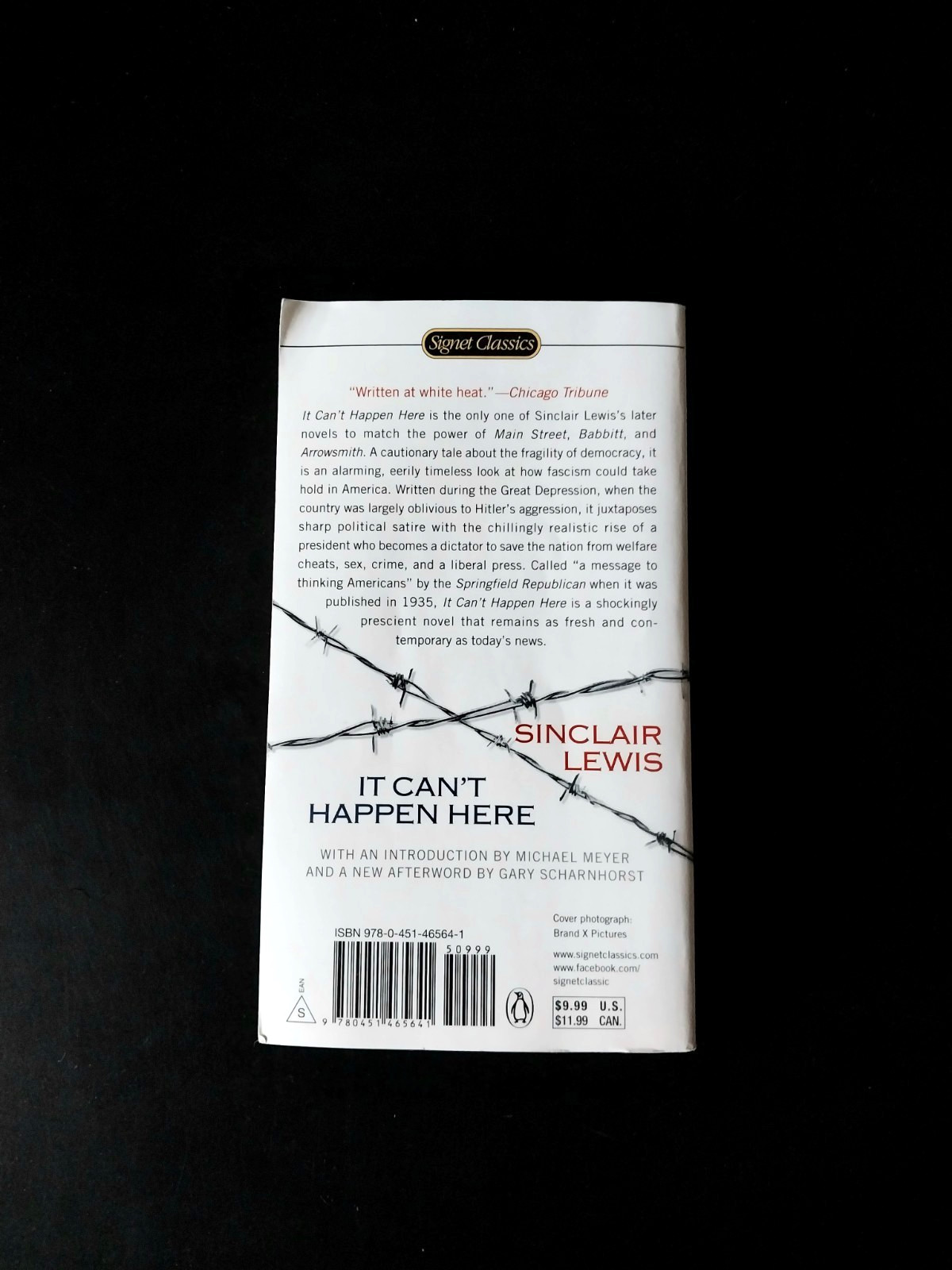 Sinclair Lewis – It Can’t Happen Here – Signet Classics 9th Printing