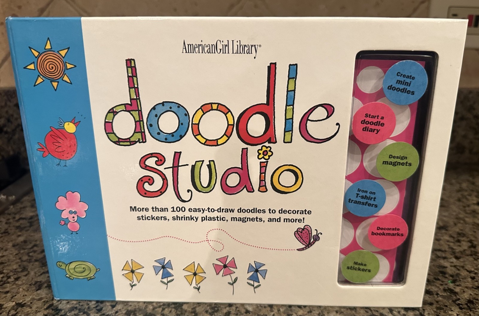 American Girl – Craft Book Lot – Doodle Studio & Paper Punch Art – Kids Gift Set