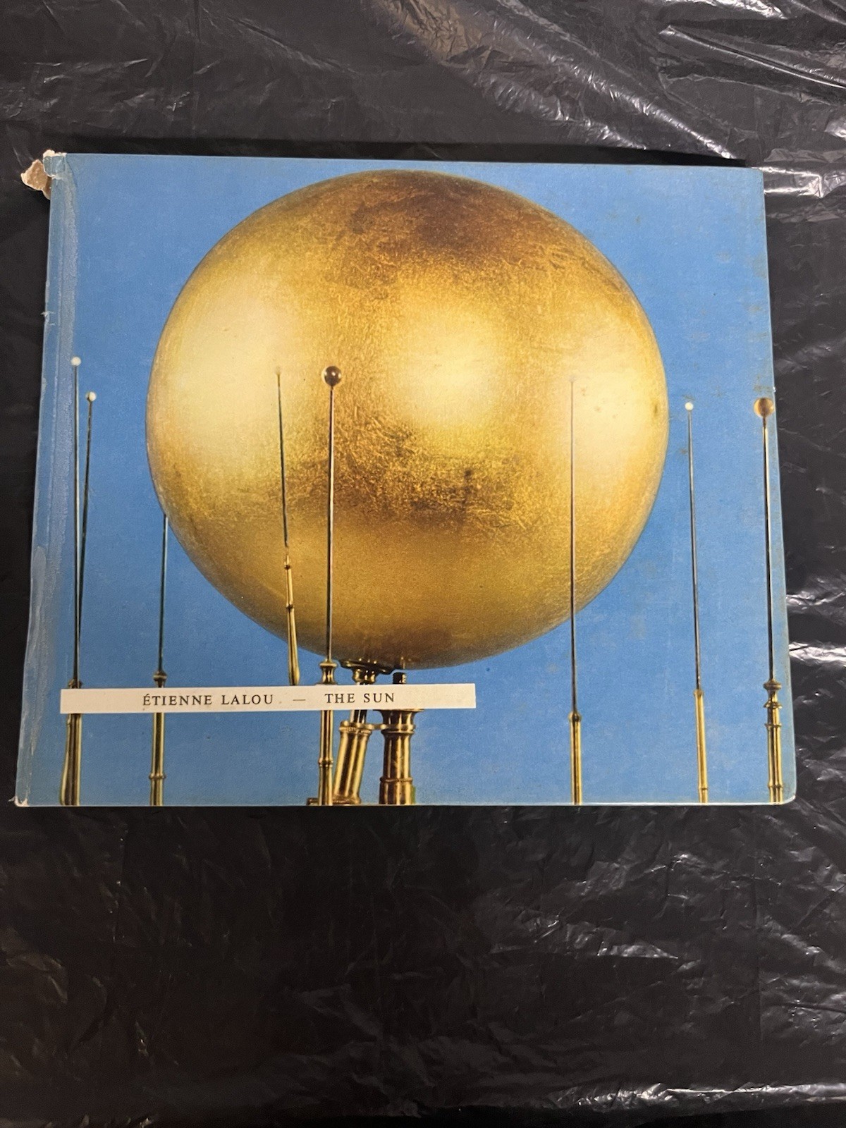 RARE VINTAGE 1963 BOOK ETIENNE LALOU THE SUN SCIENCE ART HISTORY 110 PAGES H/B