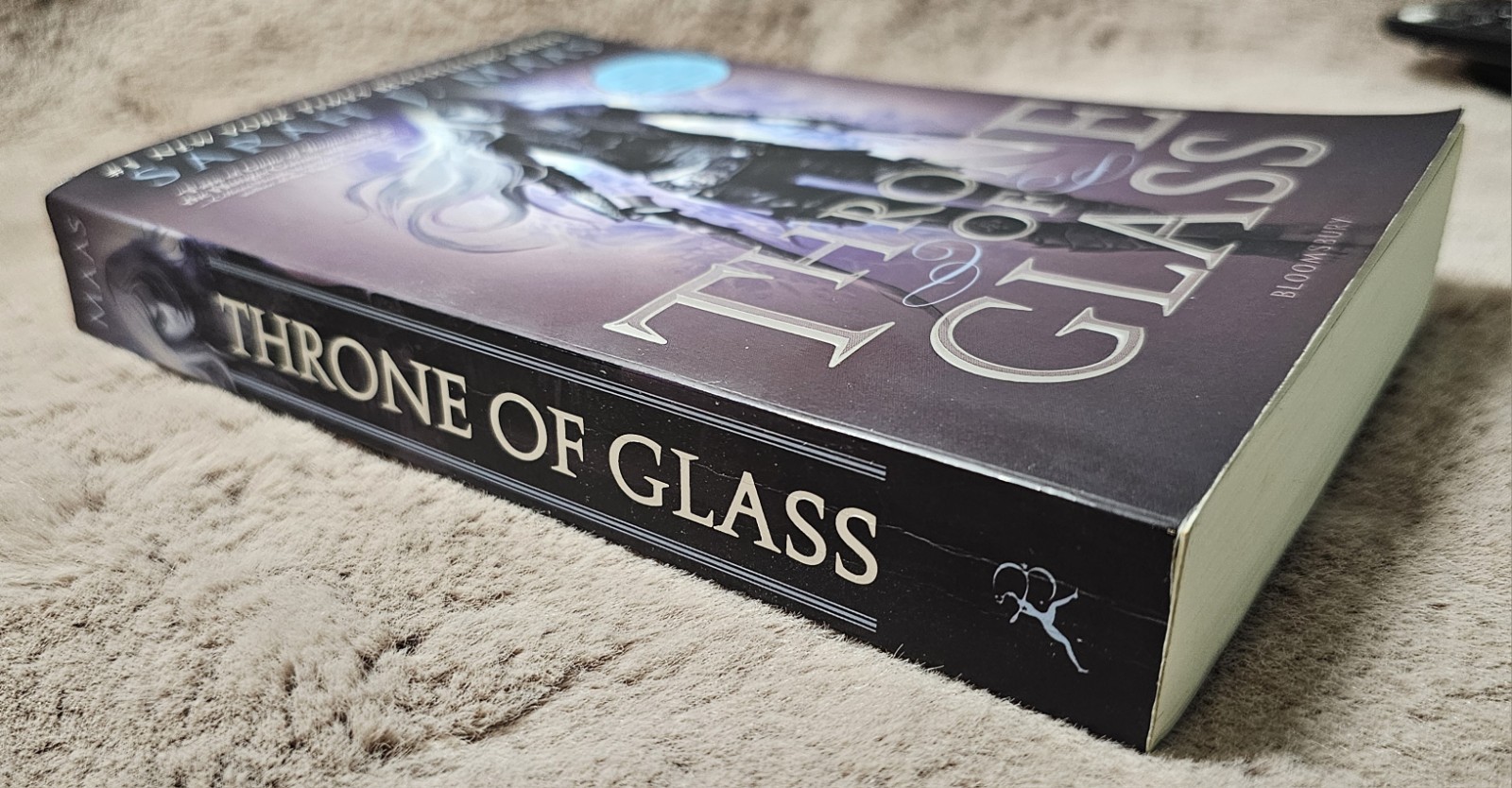 ​Throne of Glass Sarah J Maas Paperback Book 1 Bloomsbury