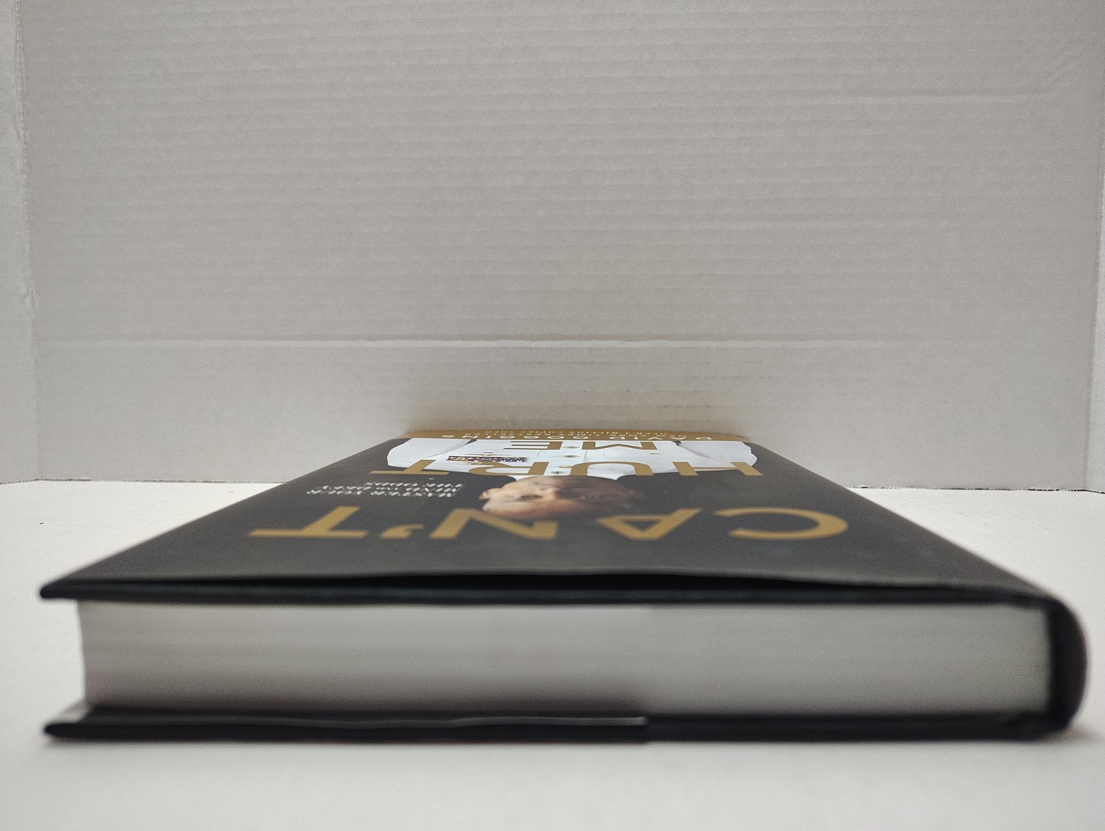CAN’T HURT ME: Master Your Mind and Defy the Odds by David Goggins (2018, HC/DJ)