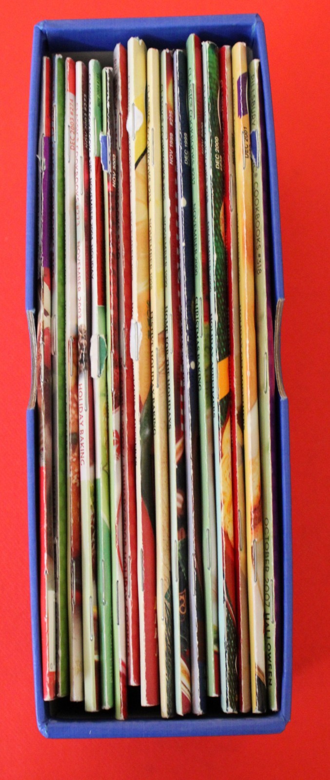 Pillsbury Cookbook Booklets AND a Hard to Find Slip Cover – Holiday Cooking