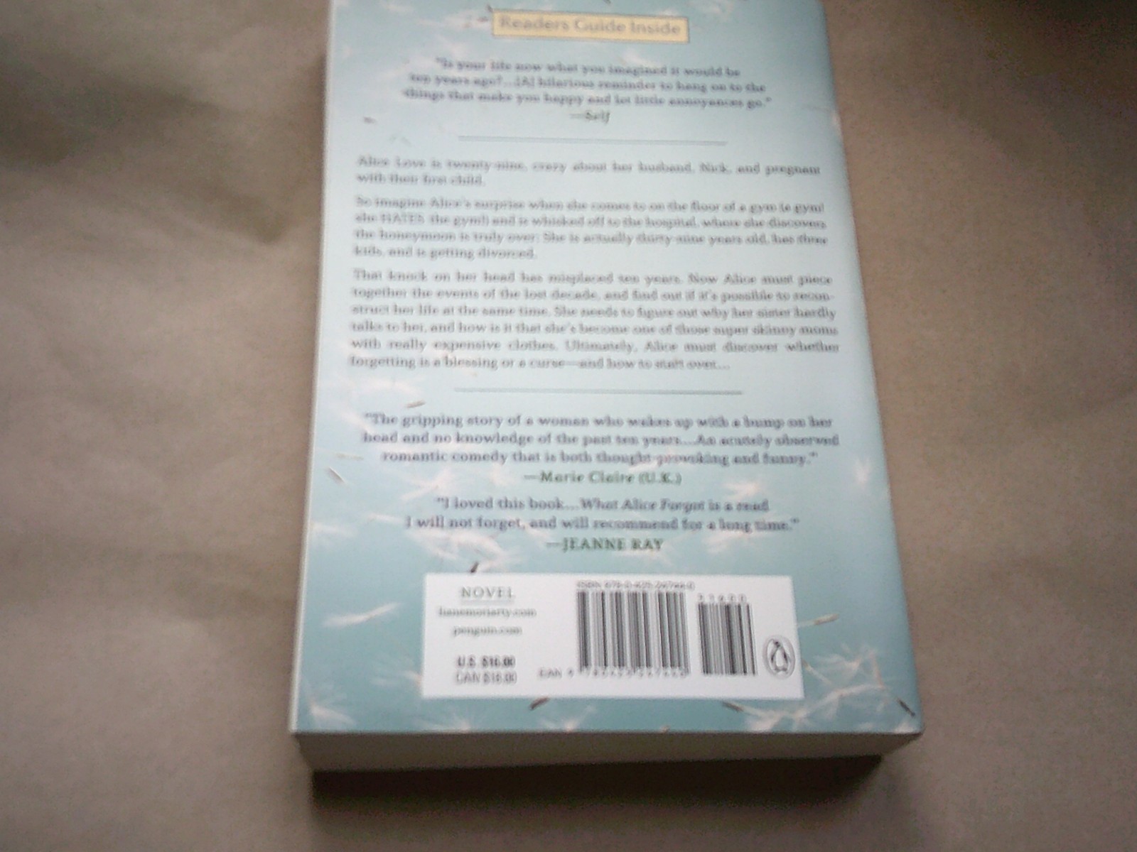 What Alice Forgot by Liane Moriarty (2012) Paperback