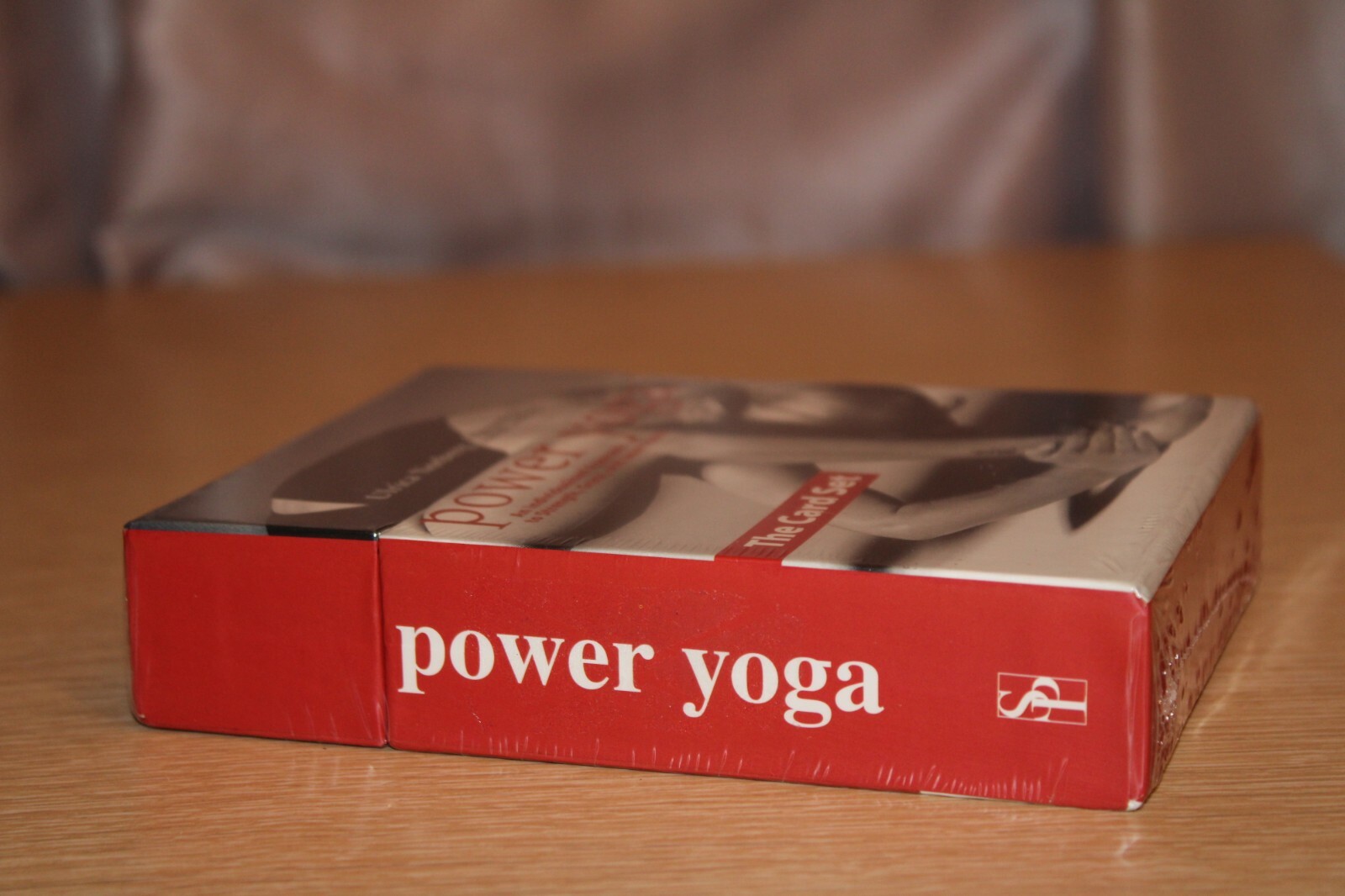 Power Yoga Set : An Individualized Approach to Strength, Grace, and Inner Peace