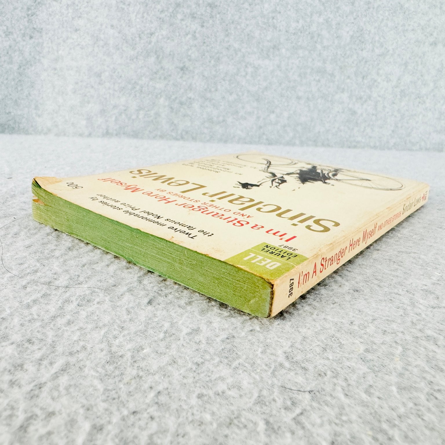 I’m a Stranger Here Myself Sinclair Lewis 1962 Laurel Edition Short Stories Dell