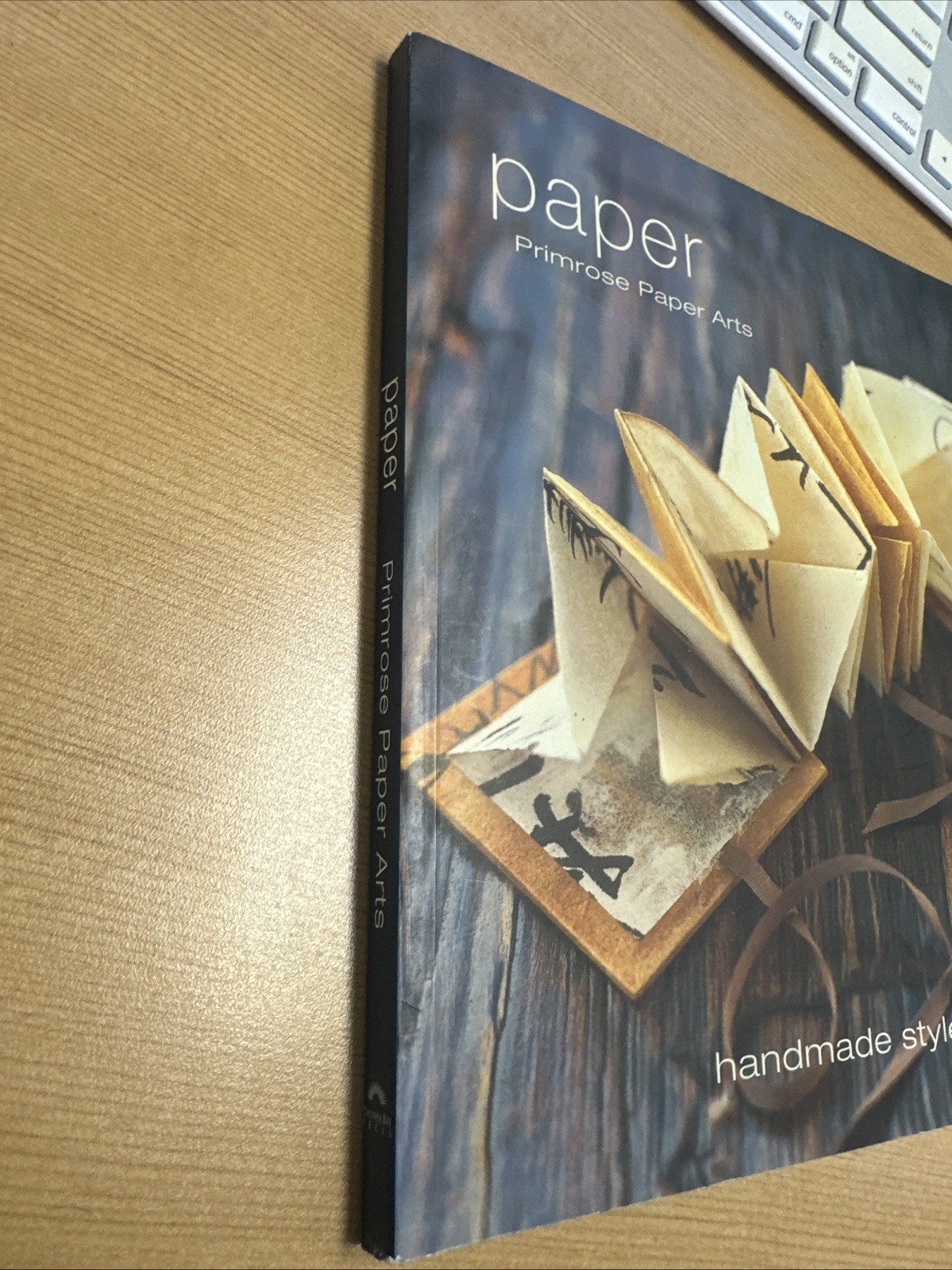 Paper: Handmade Style – Paperback By Primrose Paper Arts – Brand New