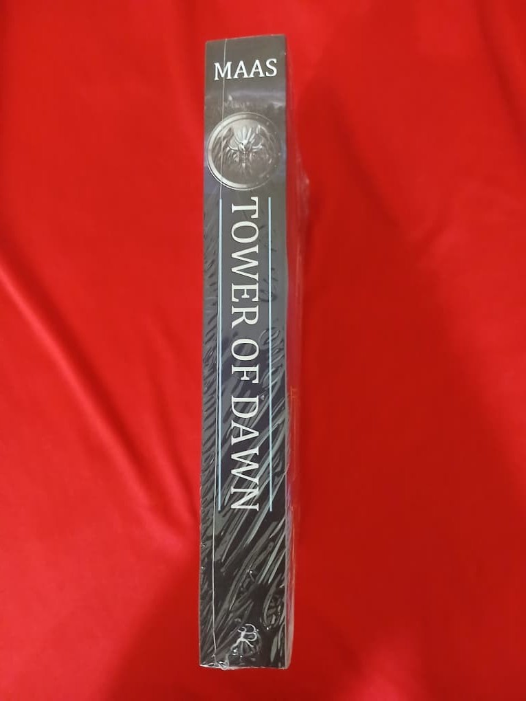 Throne Of Glass 8 Book Set By Sarah J Maas (Paperback English Book Soft Cover)