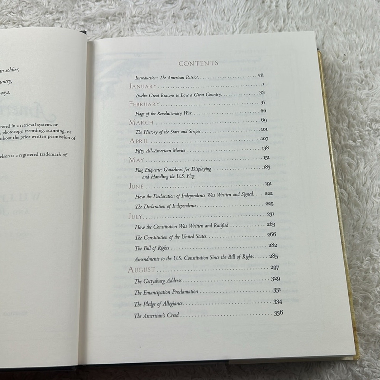 The Great American Scrapbook 1985 and American Patriot’s Almanac 2008 HC Good