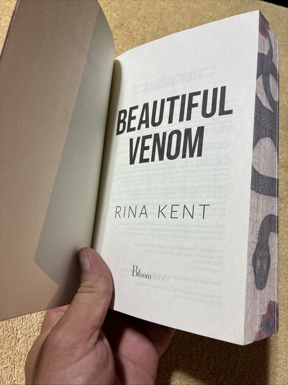 Beautiful Venom By Rina Kent – B&N Exclusive – Stained Edges (2025 TPB)