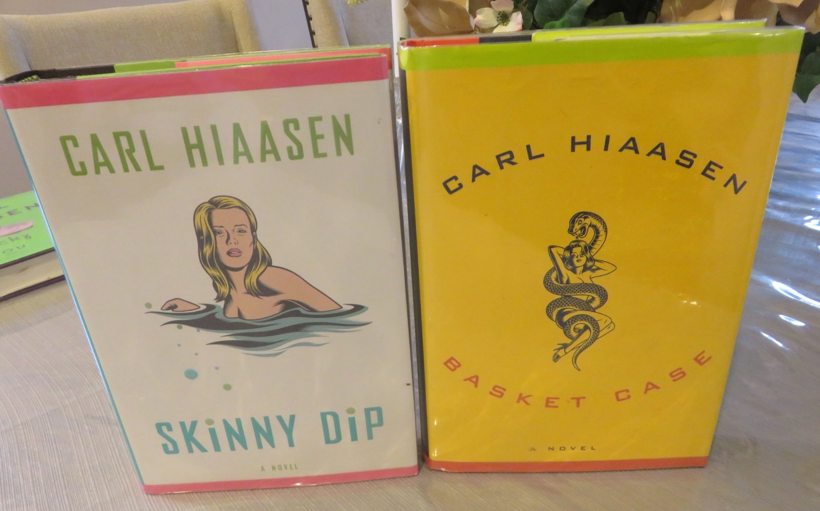 Lot of 14 Hard Cover CARL HIAASEN Books with Dust Jackets in Excellent Condition